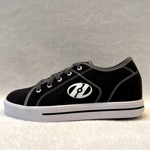 Heelys Black Canvas Roller Skate Sneaker Shoes - Picture 5 of 11